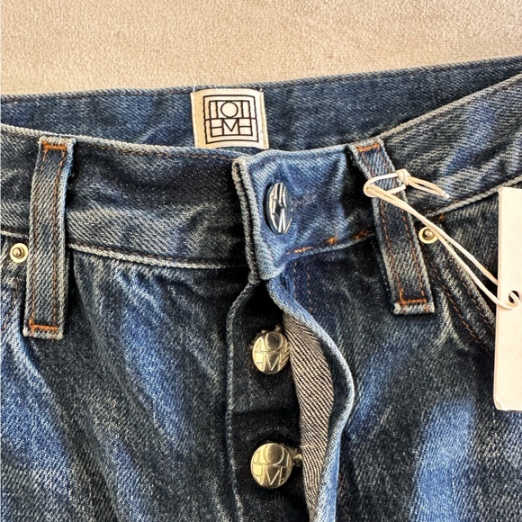 Toteme Cropped Kick Denim Mid Blue - Picture 6 of 8